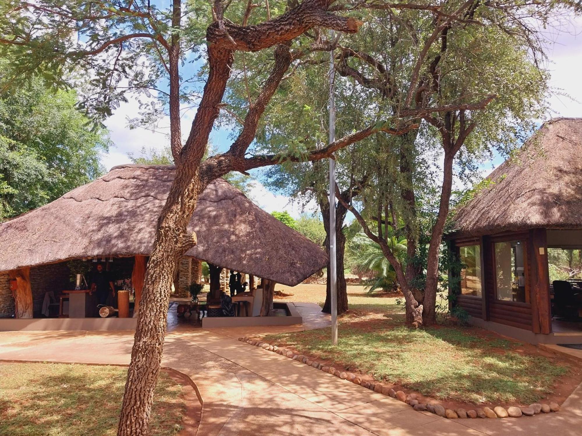 Karongwe River Lodge Karongwe Game Reserve Экстерьер фото